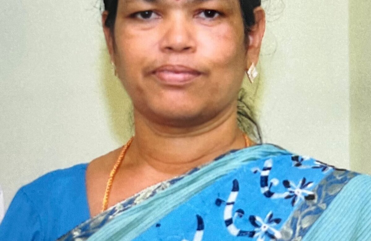 ആരക്കുന്നം പുതുക്കുളത്തിൽ സുവർണ്ണ മോഹനൻ ( 57 ) അന്തരിച്ചു ,