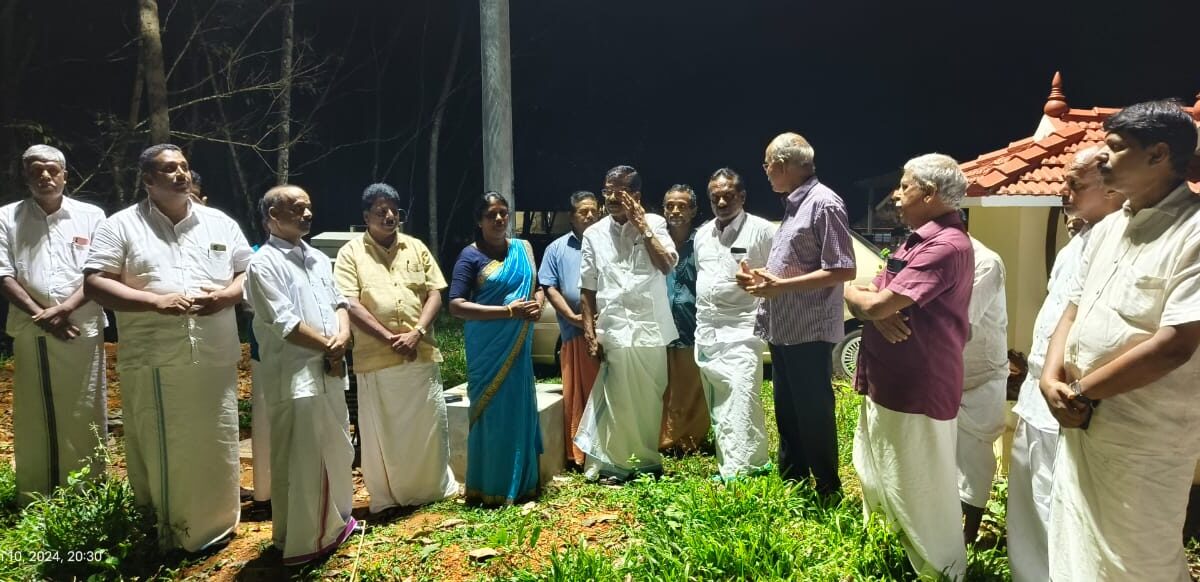 ഹൈമാസ്റ്റ് ലൈറ്റിന്റെ സ്വിച്ച് ഓൺ കർമ്മം തോമസ് ചാഴിക്കാടൻ എംപി നിർവ്വഹിച്ചു.