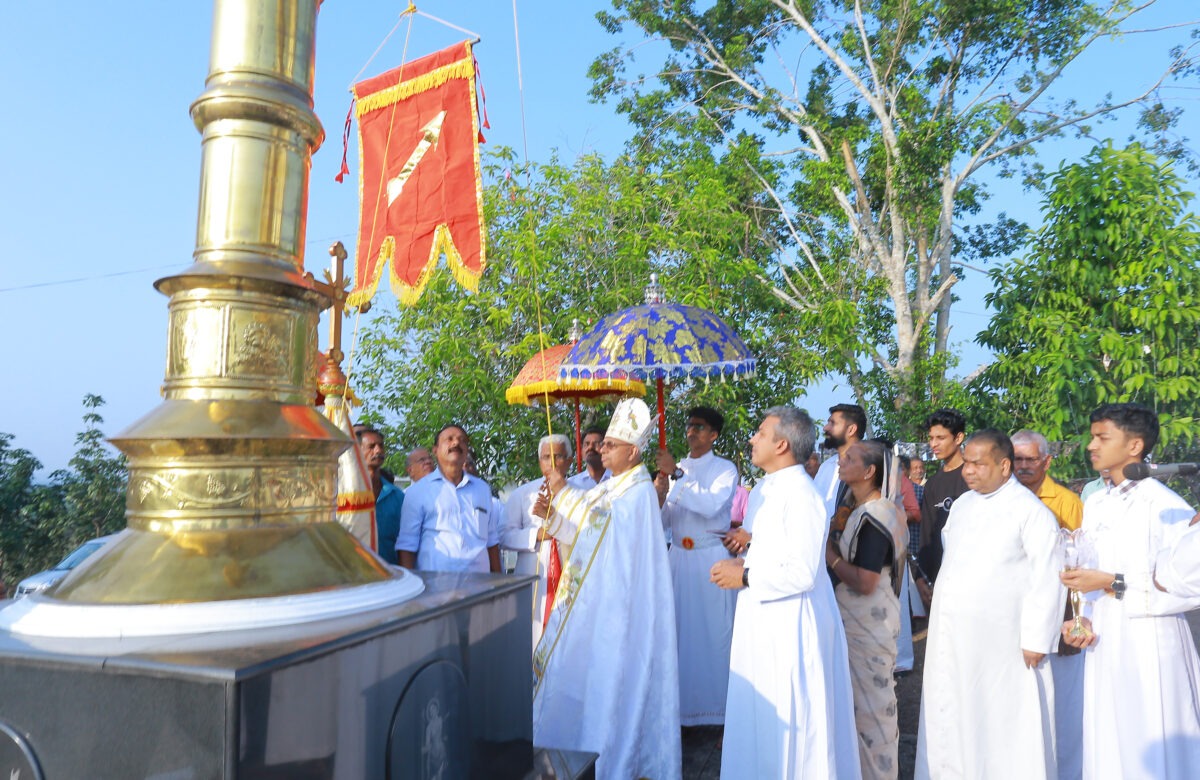 മുളക്കുളം കത്തോലിക്കാ പള്ളിയിൽ വിശുദ്ധ സെബസ്ത്യാനോസിന്റെ തിരുന്നാളിന് കൊടിയേറി.