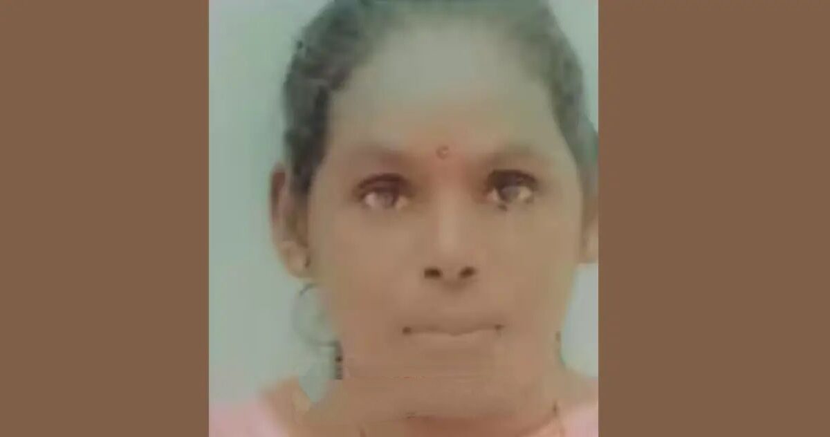 കൂത്താട്ടുകുളത്ത് സ്വകാര്യ ബസ് ഇടിച്ച്‌ സ്ത്രീ മരിച്ചു.