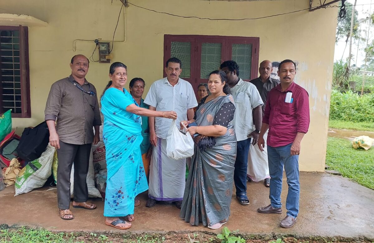 നഗരസഭയിൽ പാഴ്‌വസ്തു ശേഖരണം നടന്നു