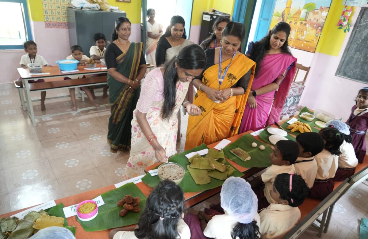 കാക്കൂർ ഗവ.എൽ.പി സ്കൂളിൽ വന്നോളി തിന്നോളി പലഹാരമേള സംഘടിപ്പിച്ചു