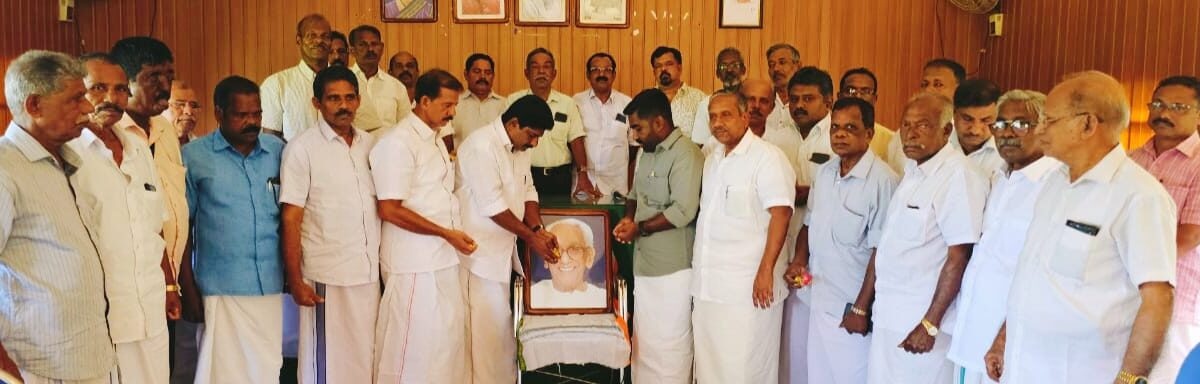 മണീടിൽ കെ. കരുണാകരൻ ചരമ വാർഷിക ദിനാചരണം ലീഡർ സ്മൃതി സംഘടിപ്പിച്ചു.