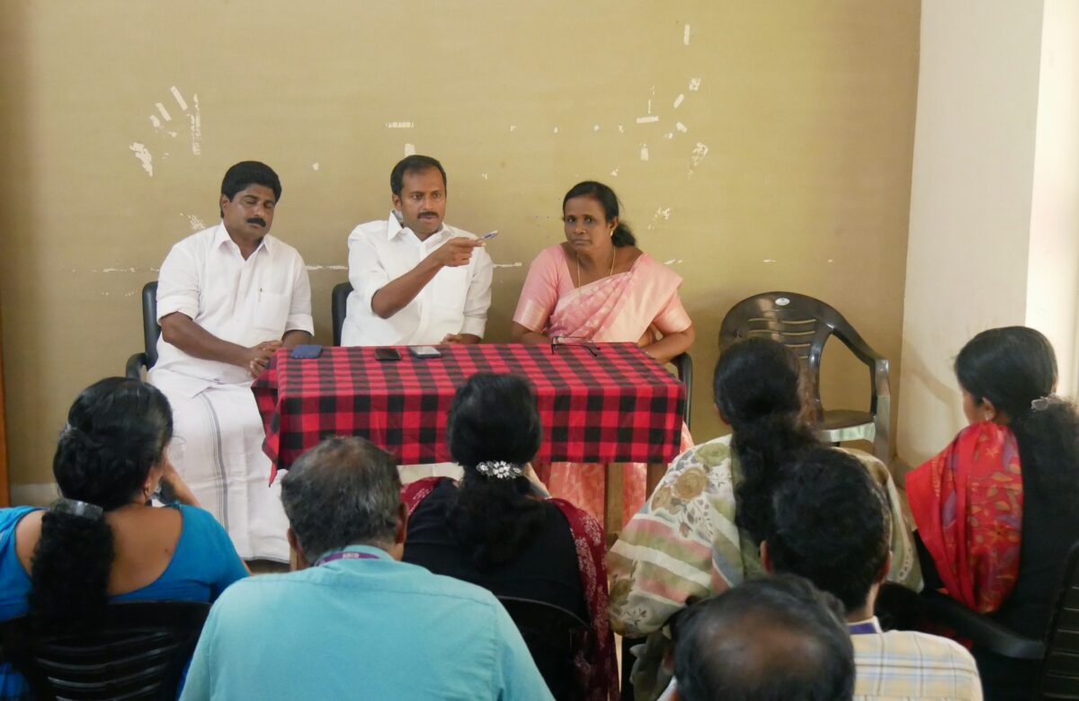 പെരുവ – പിറവം – പെരുവാംമൂഴി റോഡിന്റെ നിർമ്മാണ പ്രവർത്തനങ്ങളെ സംബന്ധിച്ചുള്ള അവലോകന യോഗം നടത്തി  