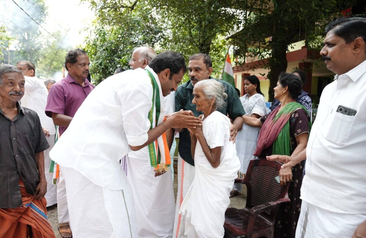 പ്രചരണത്തിന് മണിക്കൂറുകൾ മാത്രം അവശേഷിക്കെ ആവേശമായി അനൂപ് ജേക്കബിന്റെ പിറവം പര്യടനം            