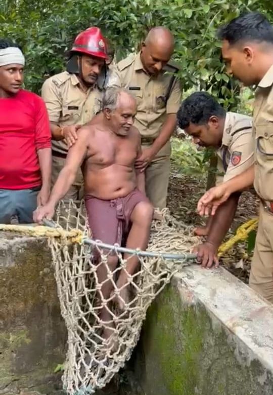 കിണർ നന്നാക്കാനിറങ്ങി കുടുങ്ങിയ ആളെ രക്ഷപെടുത്തി